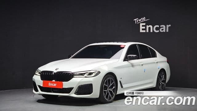 BMW 5 Series 2022 — ფოტო 9/20