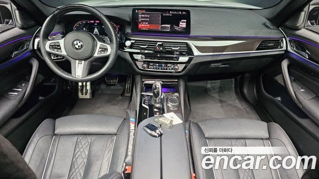 BMW 5 Series 2022 — ფოტო 10/20
