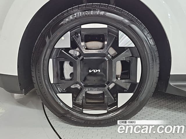 Kia Carnival 2025 — Şəkil 4/20