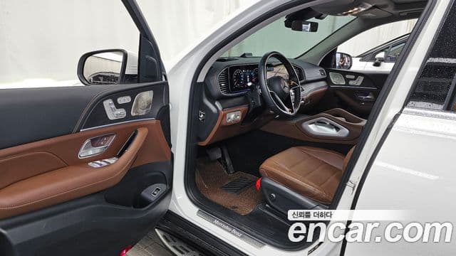 Mercedes-Benz GLE-Class 2025 — ფოტო 10/20