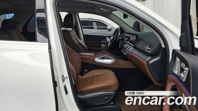 Mercedes-Benz GLE-Class 2025 — ფოტო 11/20
