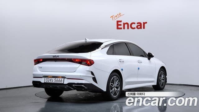 Kia K5 2022 — Şəkil 2/20