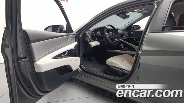 Hyundai Avante 2021 — Şəkil 10/20
