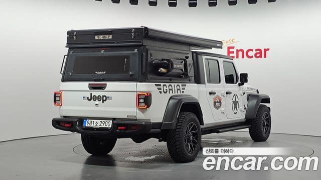 Jeep Gladiator 2022 — ფოტო 1/20