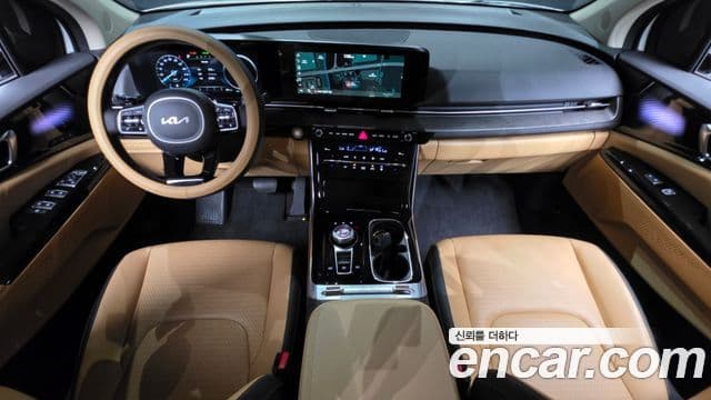 Kia Carnival 2023 — Фото 7/20