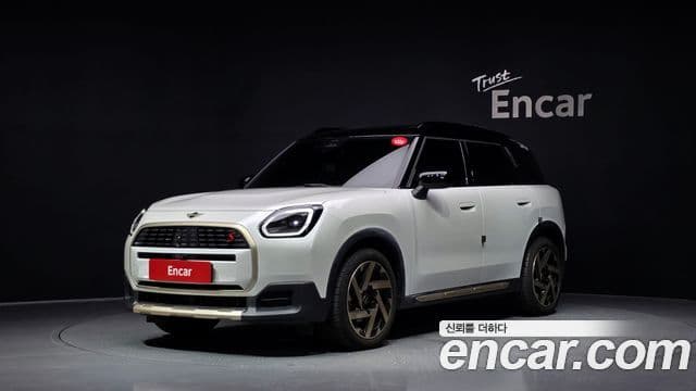 Mini Cooper S Countryman 2024 — ფოტო 20/20