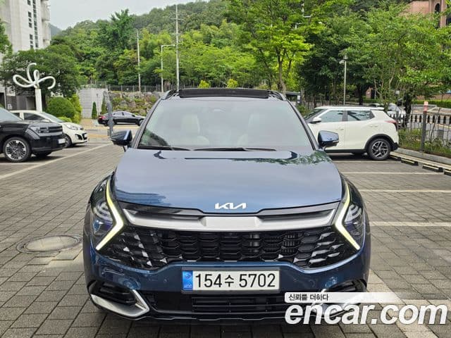 Kia Sportage 2022 — ფოტო 9/19