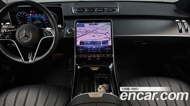 Mercedes-Benz S-Class 2025 — ფოტო 14/20