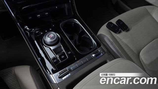 Kia Carnival 2021 — Şəkil 9/20