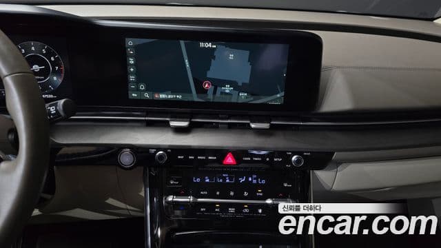 Kia Carnival 2021 — Şəkil 14/20