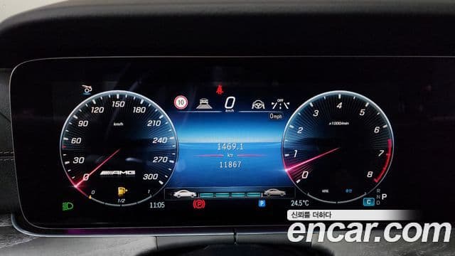 Mercedes-Benz AMG GT 2024 — Şəkil 7/20