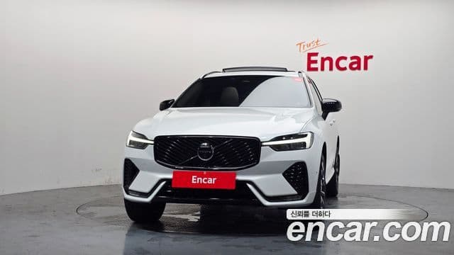Volvo XC60 2025 — ფოტო 3/20
