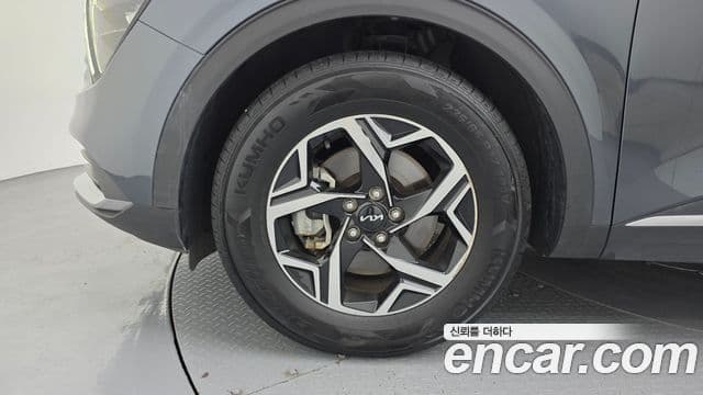 Kia Sportage 2023 — Şəkil 5/20