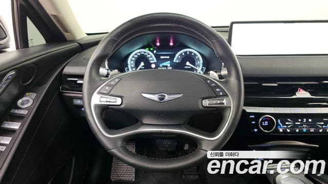 Genesis Electrified G80 2022 — Şəkil 13/20