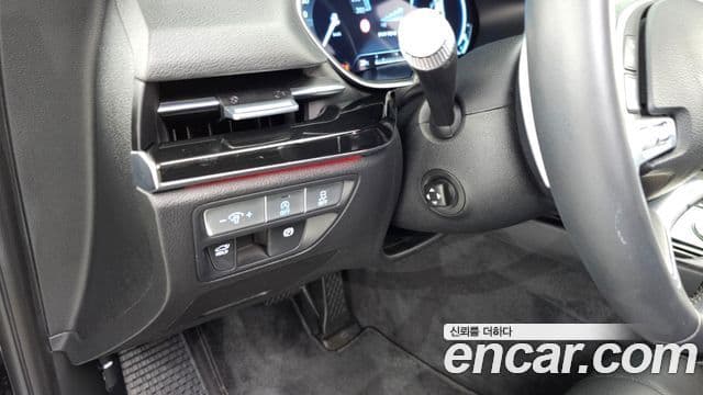 Genesis G80 2022 — Photo 22/31