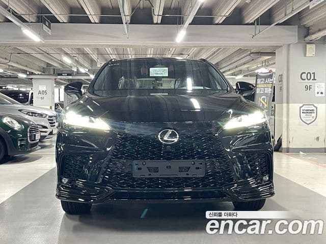 Lexus RX500h 2026 — ფოტო 9/15