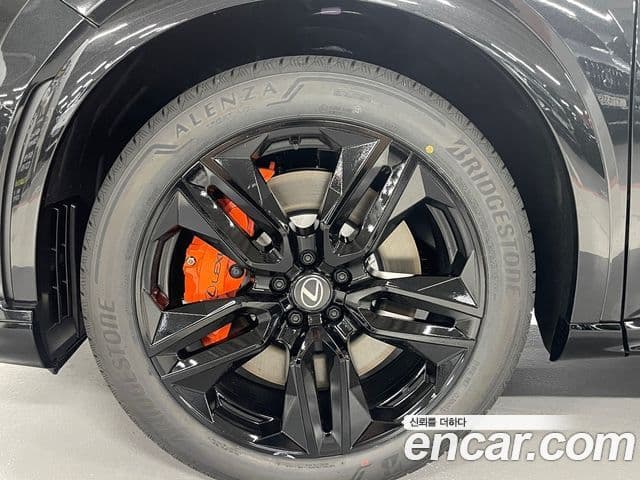 Lexus RX500h 2026 — ფოტო 11/15