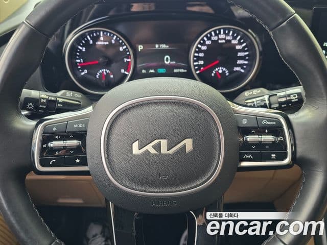 Kia Carnival 2022 — Şəkil 6/19