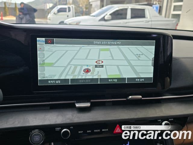 Kia Carnival 2022 — Şəkil 8/19
