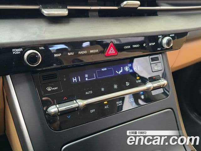 Kia Carnival 2022 — Şəkil 13/19