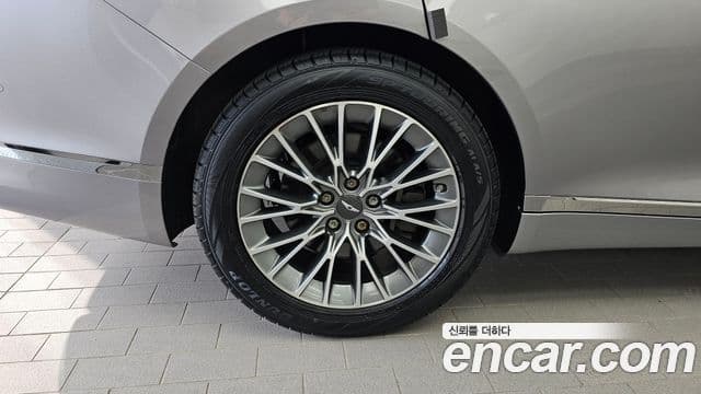 Genesis Electrified G80 2022 — Şəkil 5/20