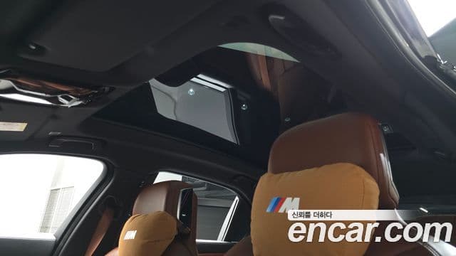 BMW 7 Series 2025 — ფოტო 15/20