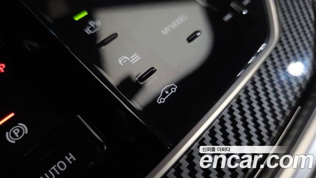 BMW 7 Series 2025 — ფოტო 16/20