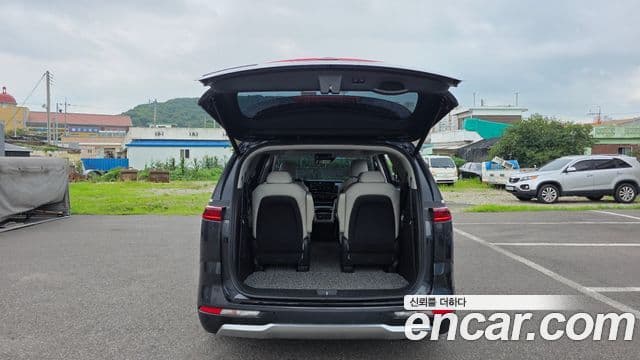 Kia Carnival 2020 — фото 20 из 20
