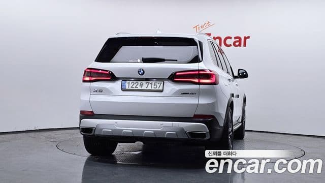 BMW X5 2021 — ფოტო 4/20