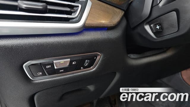BMW X5 2021 — ფოტო 19/20