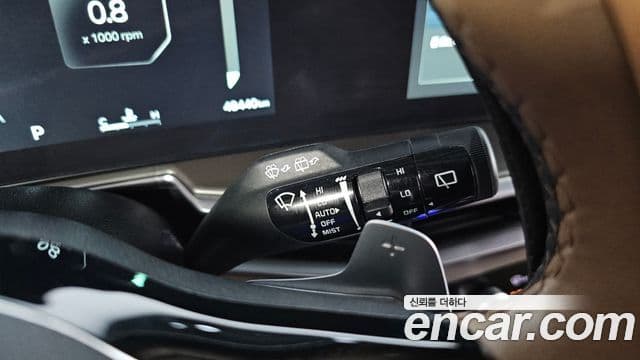 Kia Sorento 2023 — Şəkil 18/20