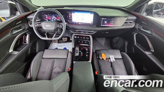 Audi Q5 2025 — Photo 11/20