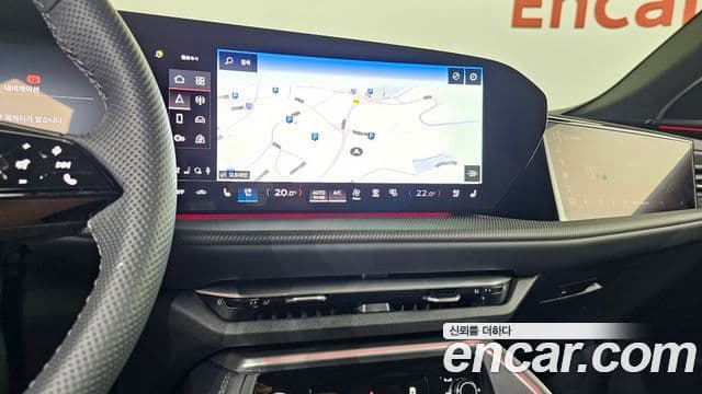 Audi Q5 2025 — Photo 12/20