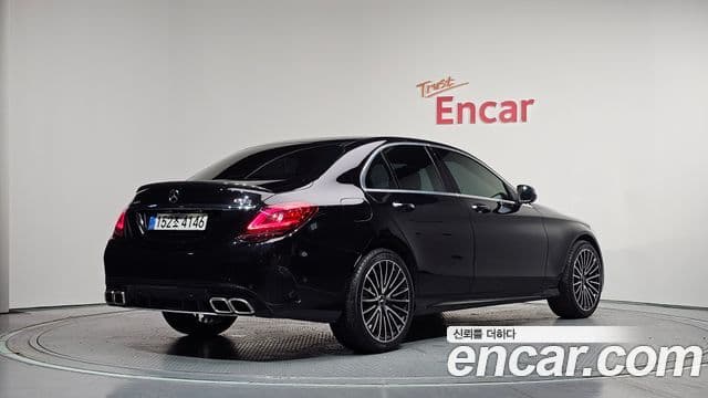Mercedes-Benz C-Class 2019 — Şəkil 2/20