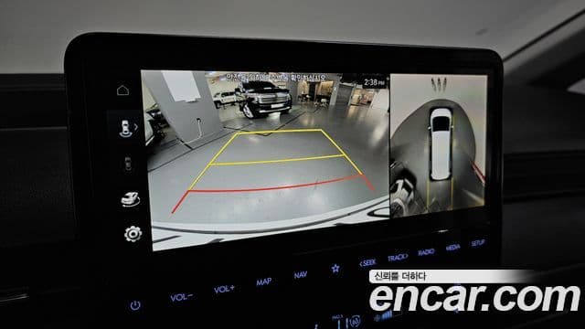 Hyundai Staria 2025 — Фото 15/20