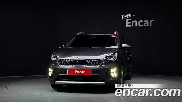 Kia Niro 2019 — ფოტო 3/20