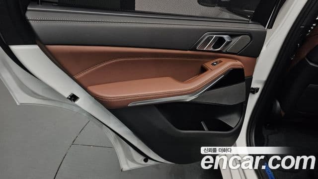 BMW X5 2025 — Photo 26/36