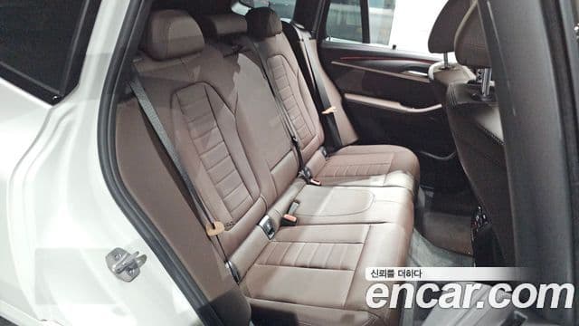 BMW X3 2024 — Photo 21/34