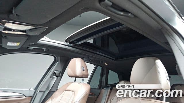 BMW X3 2024 — Photo 22/34