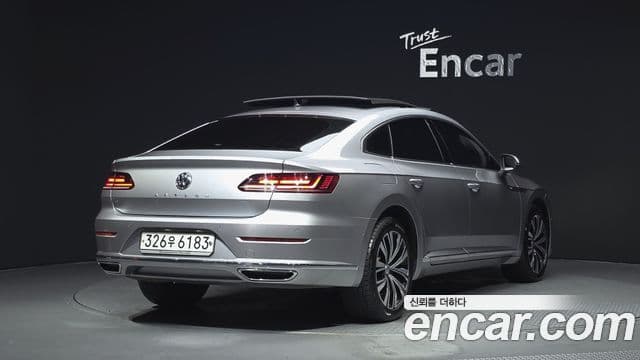 Volkswagen Arteon 2019 — ფოტო 2/20