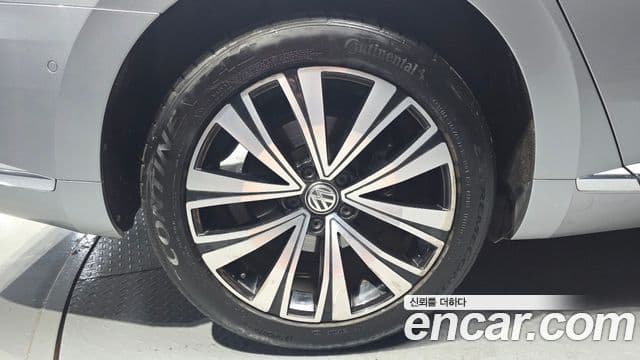 Volkswagen Arteon 2019 — фото 5 из 20