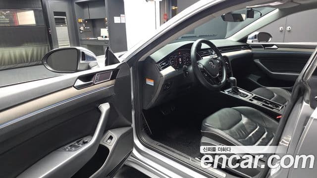 Volkswagen Arteon 2019 — ფოტო 10/20
