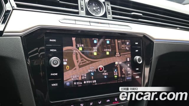 Volkswagen Arteon 2019 — ფოტო 15/20