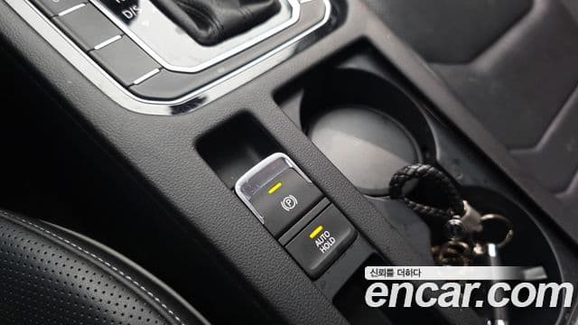 Volkswagen Arteon 2019 — ფოტო 19/20
