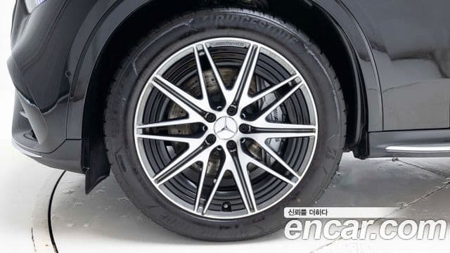 Mercedes-Benz GLC-Class 2025 — ფოტო 4/20