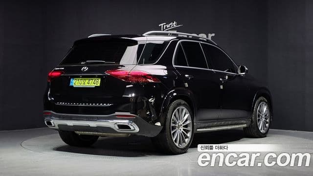 Mercedes-Benz GLE-Class 2025 — Фото 2/20