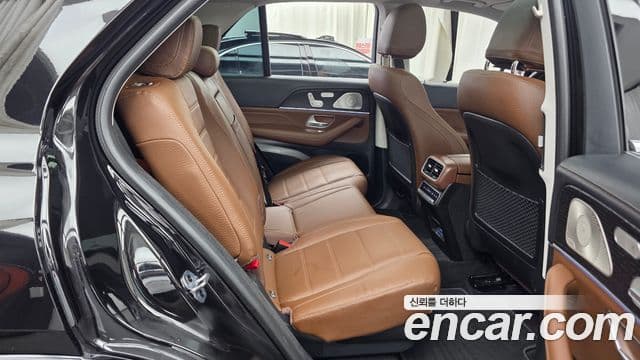 Mercedes-Benz GLE-Class 2025 — Фото 12/20
