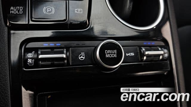 Kia K5 2025 — ფოტო 16/20