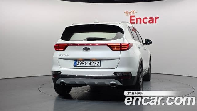 Kia Sportage The Bold 2021 — ფოტო 4/20