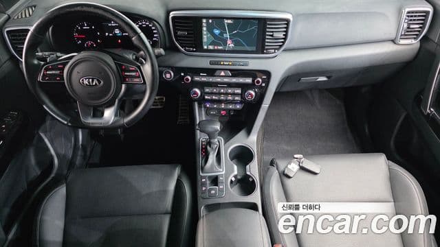 Kia Sportage The Bold 2021 — ფოტო 7/20
